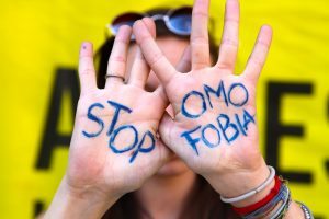 stop omofobia -Amnesty-International